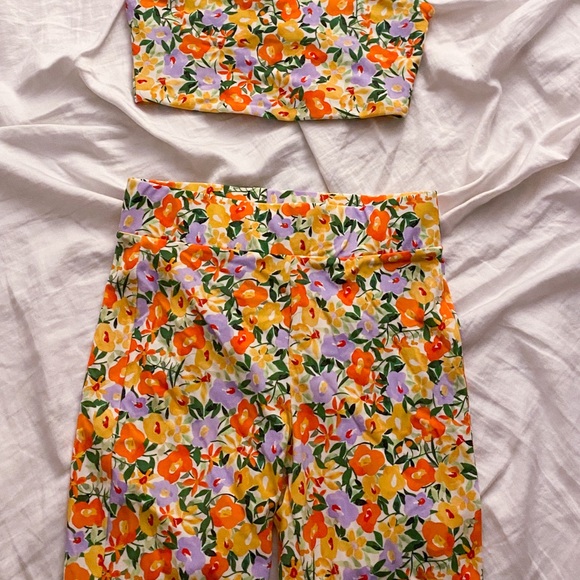 Zara Bra and Biker Short Set 🌷 - Picture 3 of 3